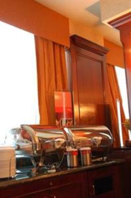 фото отеля Hampton Inn by Hilton Ottawa