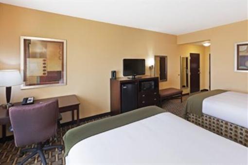 фото отеля Holiday Inn Express Hotel & Suites El Paso