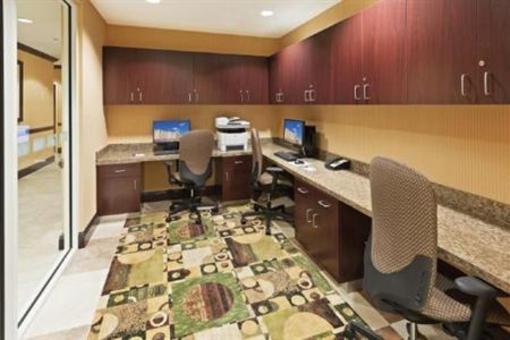 фото отеля Holiday Inn Express Hotel & Suites El Paso