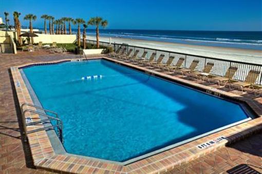 фото отеля Holiday Inn Express and Suites Oceanfront