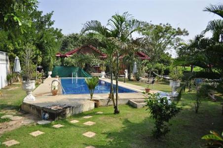 фото отеля Thai Garden Inn