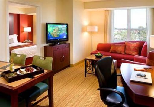 фото отеля Residence Inn by Marriott Long Beach Downtown