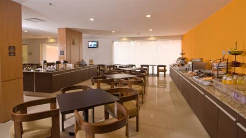 фото отеля Staybridge Suites Guadalajara Zapopan