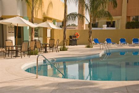 фото отеля Staybridge Suites Guadalajara Zapopan