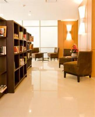фото отеля Staybridge Suites Guadalajara Zapopan