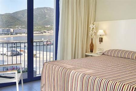 фото отеля Cap De Creus Hotel El Port de la Selva