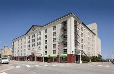 фото отеля Country Inn & Suites Virginia Beach Oceanfront