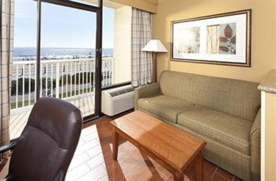 фото отеля Country Inn & Suites Virginia Beach Oceanfront