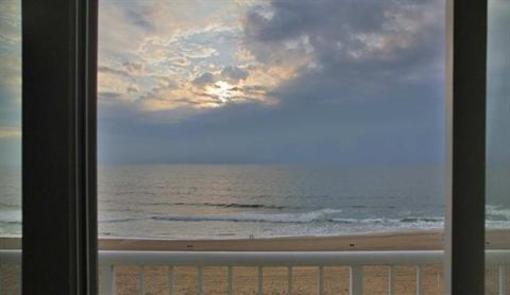 фото отеля Hampton Inn Virginia Beach Oceanfront North