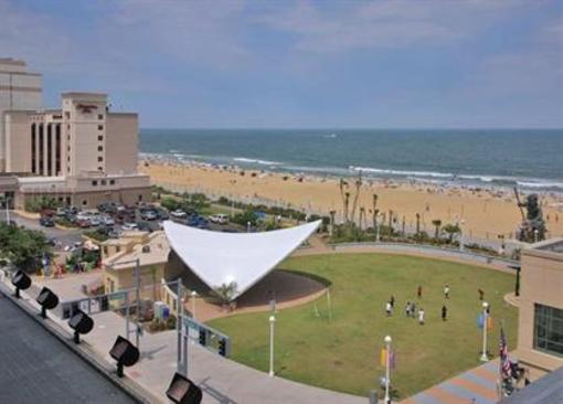 фото отеля Hampton Inn Virginia Beach Oceanfront North