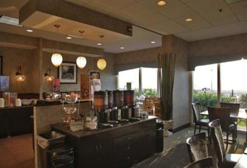 фото отеля Hampton Inn Virginia Beach Oceanfront North