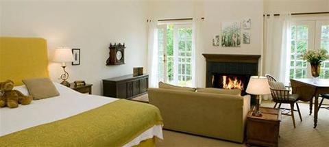 фото отеля Seal Cove Inn Moss Beach
