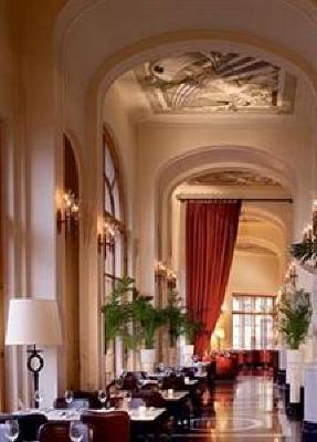 фото отеля Angleterre Hotel St Petersburg