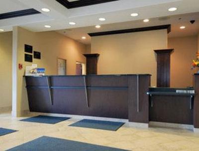 фото отеля Ramada Weyburn