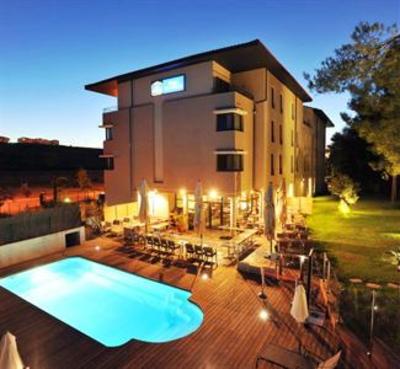 фото отеля BEST WESTERN Hotel de l'Arbois