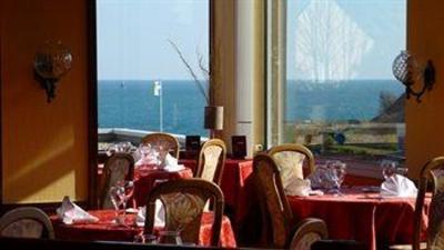 фото отеля Le Gerbot d'Avoine Hotel Saint-Quay-Portrieux