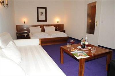 фото отеля Hotel Etol