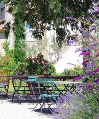фото отеля Le Moulin Du Château Saint-Laurent-du-Verdon