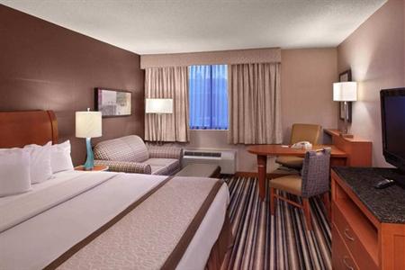 фото отеля Doubletree by Hilton Hotel Akron - Fairlawn