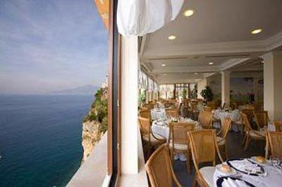 фото отеля Hotel Sporting Vico Equense