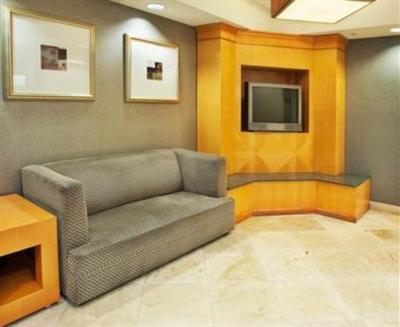 фото отеля Holiday Inn Express Central Redwood City