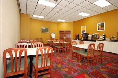 фото отеля Comfort Inn Deadwood