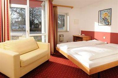 фото отеля Azimut Hotel Erding