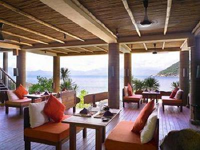 фото отеля Six Senses Ninh Van Bay