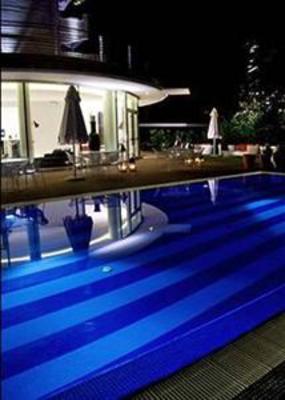 фото отеля Mondial Resort Pietrasanta