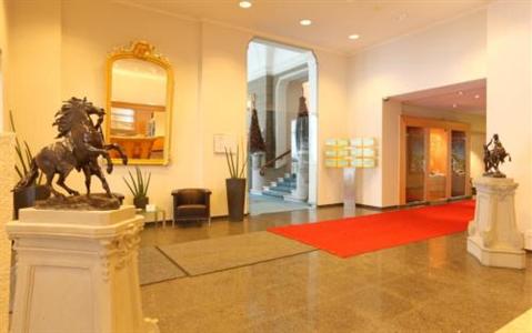 фото отеля Seehotel Waldstatterhof Brunnen