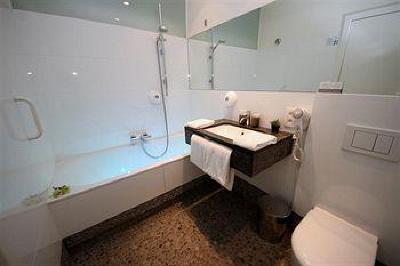 фото отеля Astoria Hotel Ghent