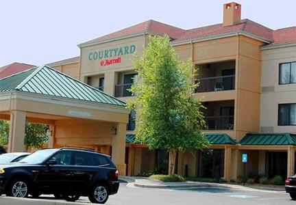 фото отеля Courtyard by Marriott Dalton