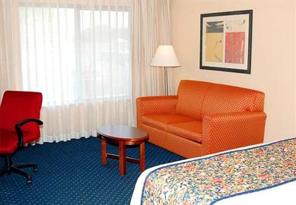 фото отеля Courtyard by Marriott Dalton