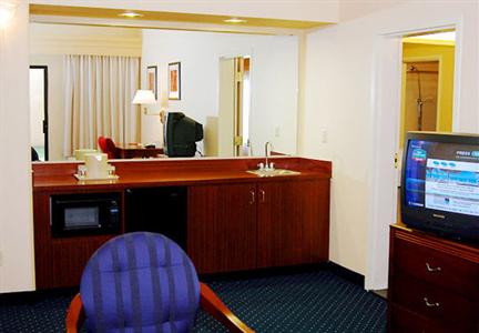 фото отеля Courtyard by Marriott Dalton