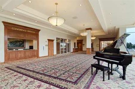 фото отеля Hilton Seattle Airport & Conference Center