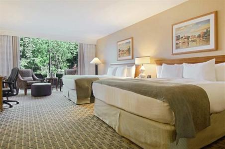 фото отеля Hilton Seattle Airport & Conference Center