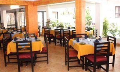 фото отеля Alor Holiday Resort