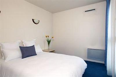 фото отеля Residence Poissy - Appart'City