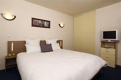 фото отеля Residence Poissy - Appart'City