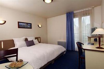 фото отеля Residence Poissy - Appart'City