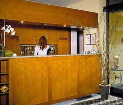 фото отеля Polo Hotel Usmate Velate