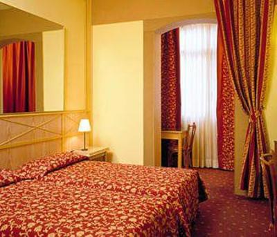 фото отеля Polo Hotel Usmate Velate