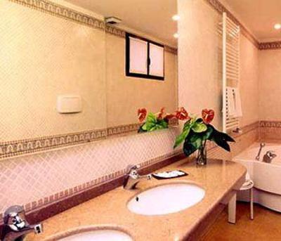 фото отеля Polo Hotel Usmate Velate