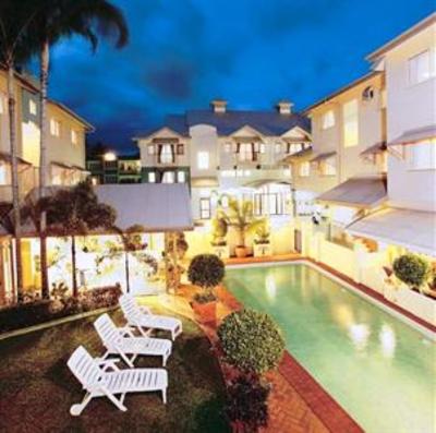 фото отеля Cairns Queens Court
