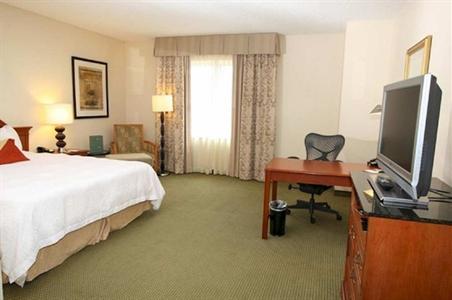 фото отеля Hilton Garden Inn Tampa Ybor Historic District