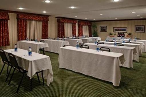 фото отеля Staybridge Suites - Columbus / Dublin