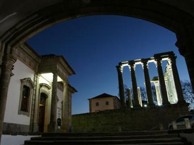 фото отеля Pousada Dos Loios de Evora