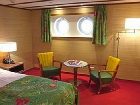 фото отеля Cruise Hotel