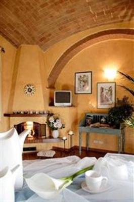 фото отеля Borgo Tre Rose