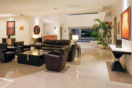 фото отеля Holiday Inn Express Playacar Riviera Maya